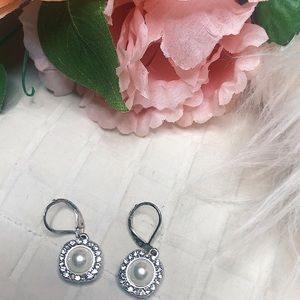 New Pearl-like earrings